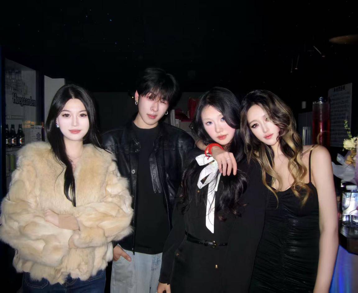 HomeBar打造沉浸式青年文化聚落OG视讯“微醺社交”新浪潮：叁佰里(图1)